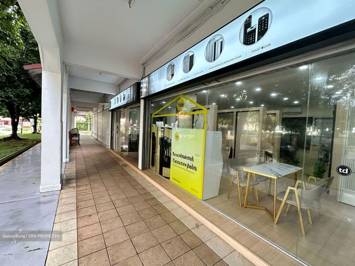 Geylang East Avenue 2 (D14), Shop House #559127341